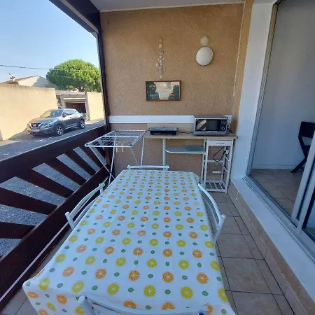 Studio D'agde, 1 Piece, 2 Personnes - Fr-1-423-283 * Le Grau-d'Agde
